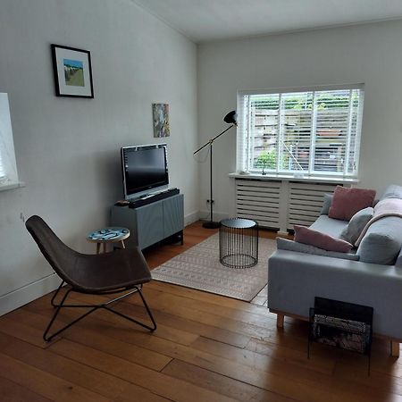 Solstice, Quiet Cottage In Bruinisse, Zeeland Ngoại thất bức ảnh