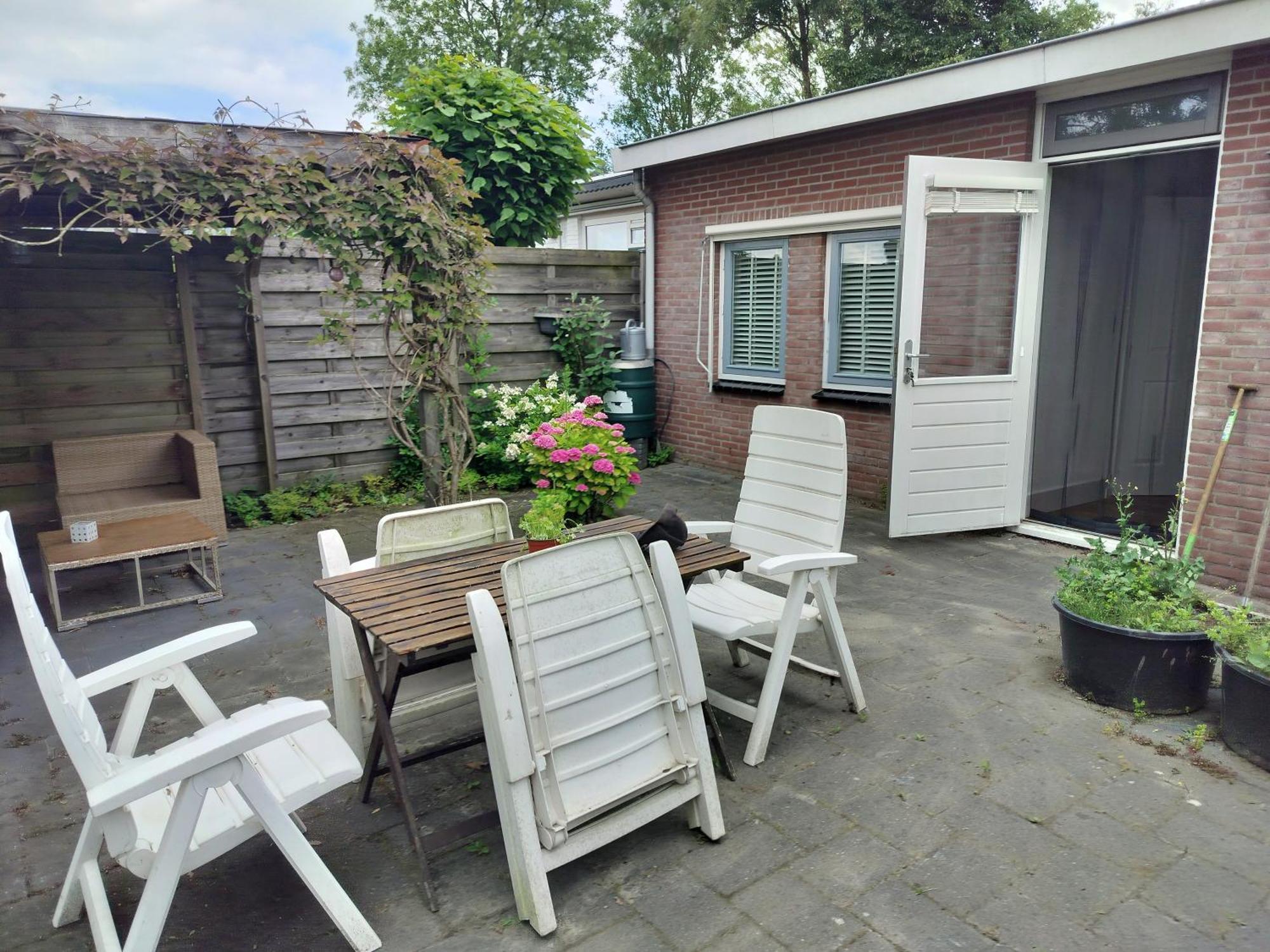 Solstice, Quiet Cottage In Bruinisse, Zeeland Ngoại thất bức ảnh